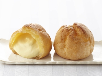 牛乳と卵のシュークリーム