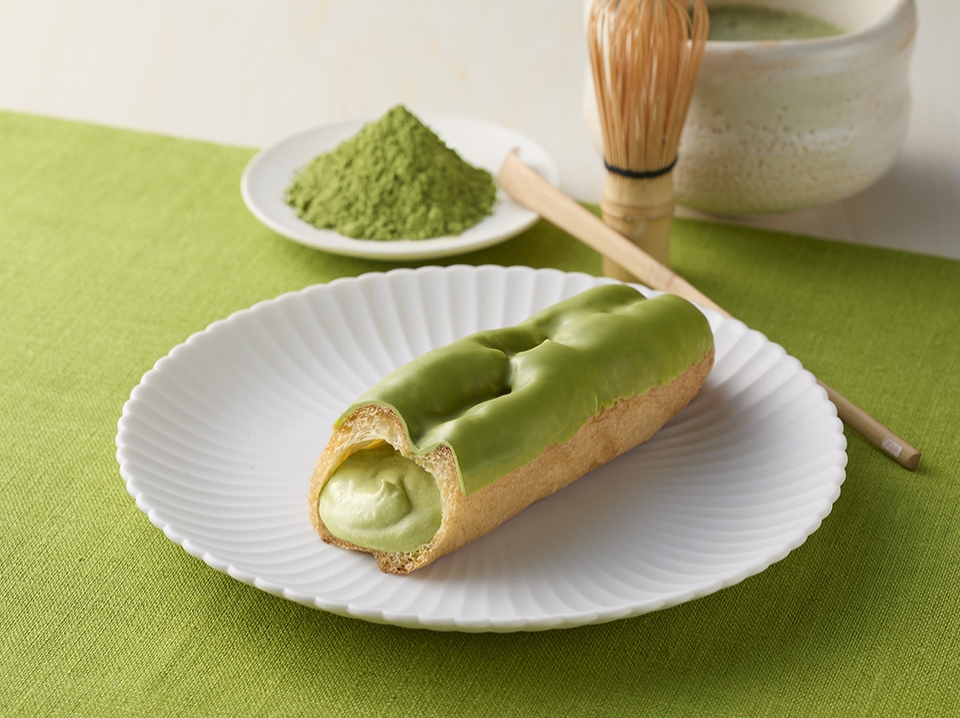 抹茶ミルクエクレア