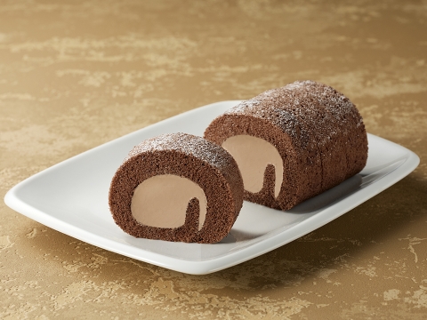 ４Ｐ牛乳と卵の手巻きロール・生チョコ